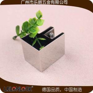 不鏽鋼拉杆夾頭90度